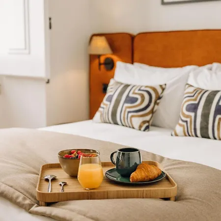Ando Living - Corpo Santo House 리스본