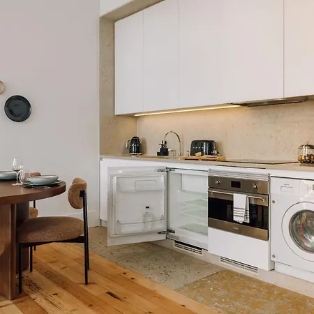 Ando Living - Corpo Santo House Лісабон