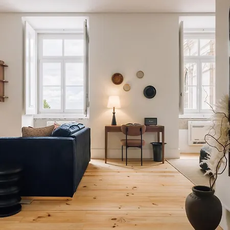 Ando Living - Corpo Santo House