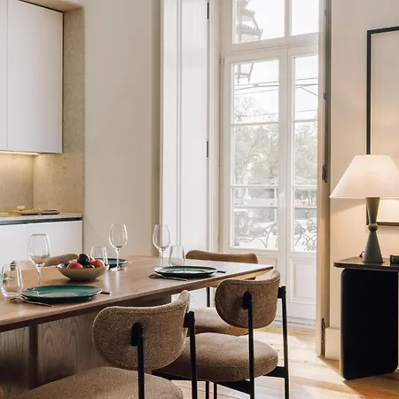 Ξενοδοχείο με διαμερίσματα Ando Living - Corpo Santo House 4*