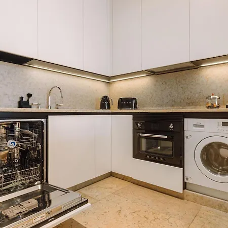 Ando Living - Corpo Santo House * Лиссабон