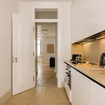 Ando Living - Corpo Santo House Aparthotel Lissabon