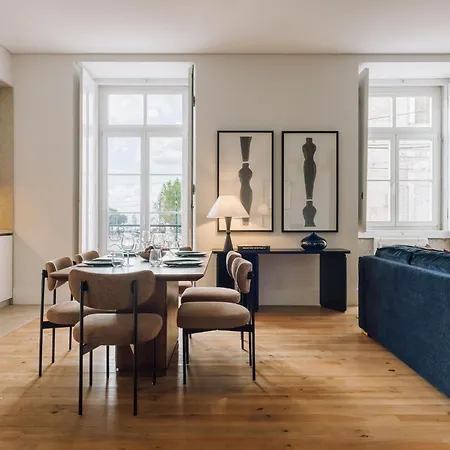 Ando Living - Corpo Santo House